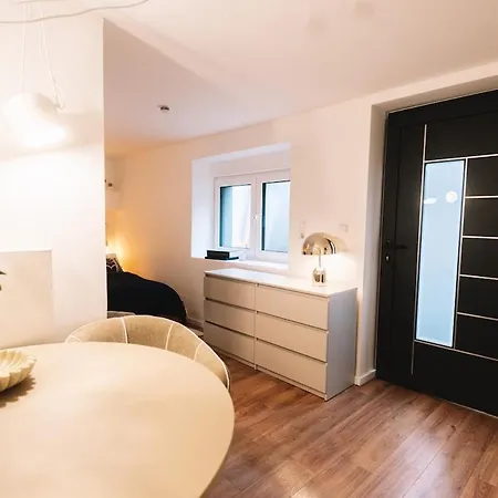 Luxus - Vollmoebliert - Zentral - Kliniknaehe Apartment Offenbach am Main